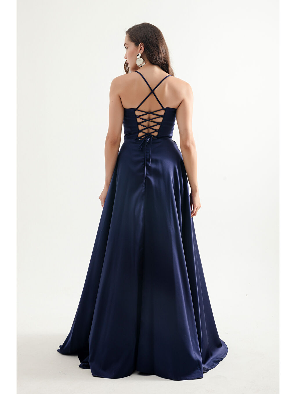 Kadın Lacivert Askılı Uzun Saten Abiye Elbise-4