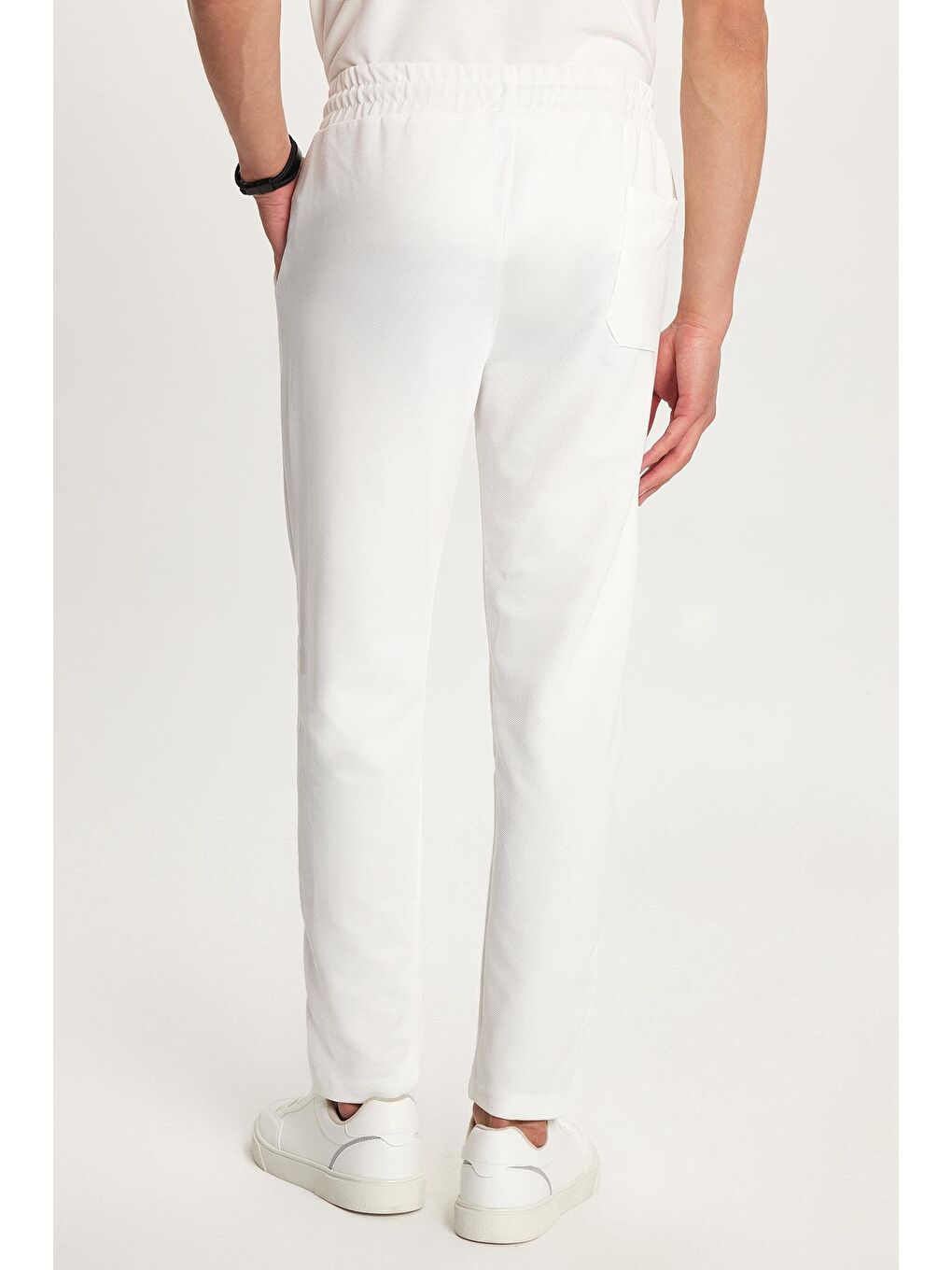 Erkek Standart Fit Pamuklu Fermuarlı Polo Yaka Beli Bağcıklı Beyaz Eşofman Takımı-5