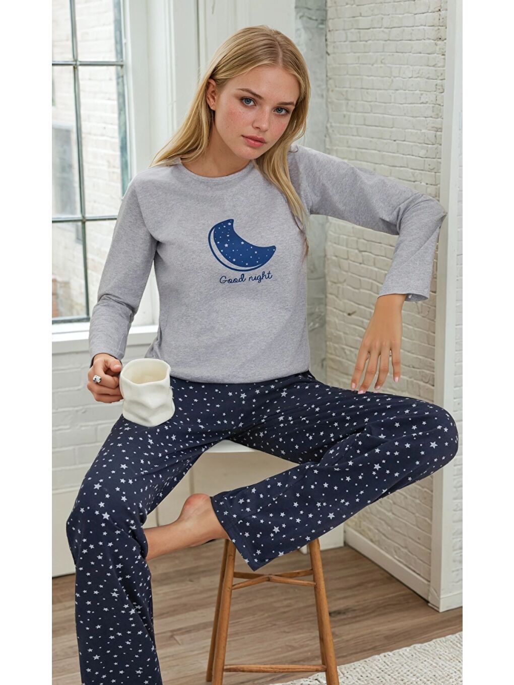 Gri Uzun Kol Baskılı Pijama Takım