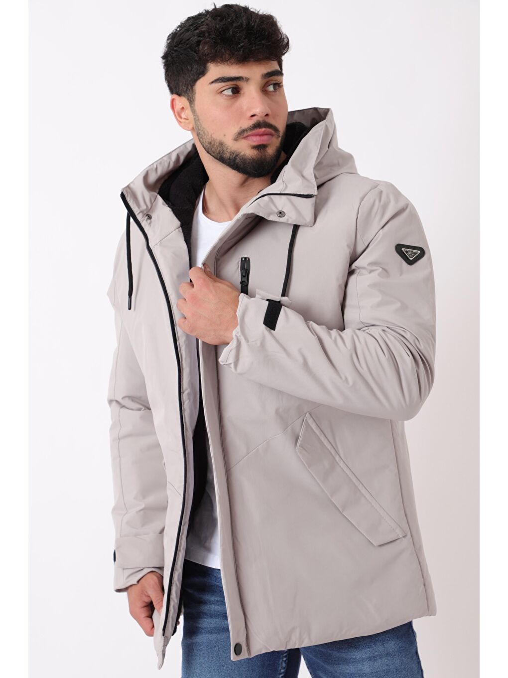 Bej Sporlikra Kumaş Tasarım Cep Kışlık Kapüşonlu Mont PLDP 3013_50458-1