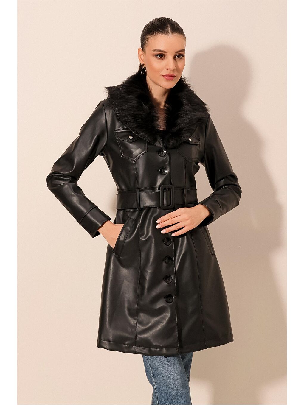 Kadın Yakası Kürklü Deri Kaban 1048 - Siyah-2