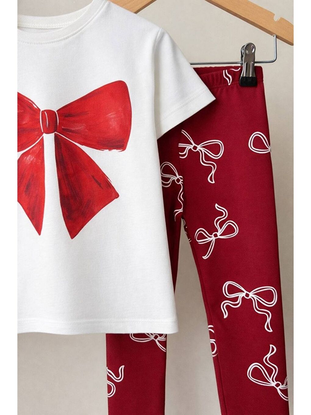 Kırmızı Fiyon Baskılı Kız Çocuk Tayt Takım – Fiyonk Desenli Tasarım-3