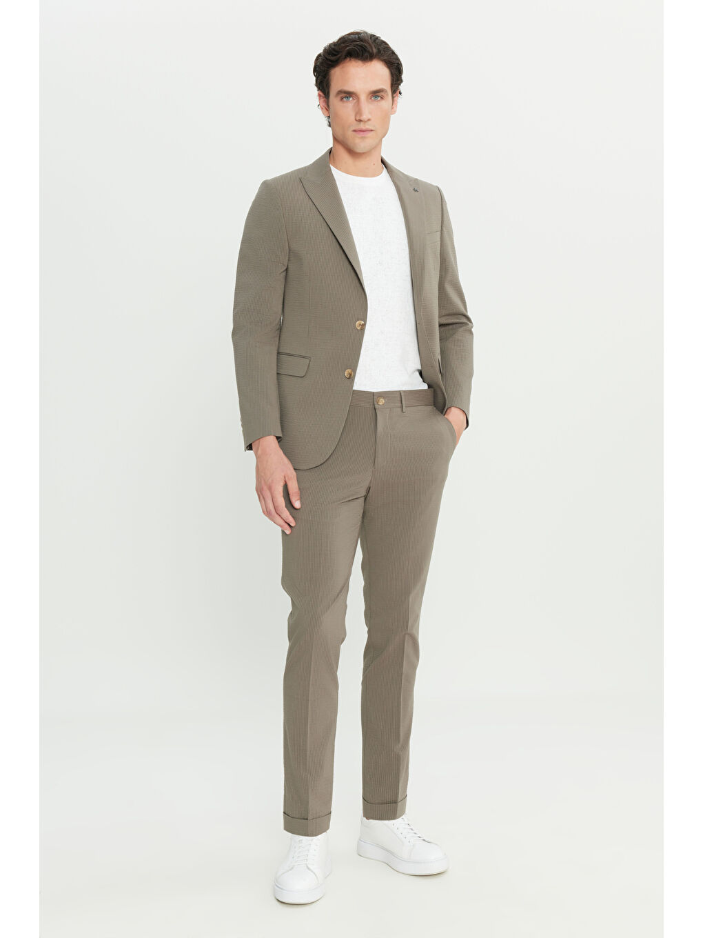 Bej Erkek Vizon Pamuklu Slim Fit Dar Kesim Kırlangıç Yaka Kapak Cepli Çizgili Esnek Takım Elbise-2