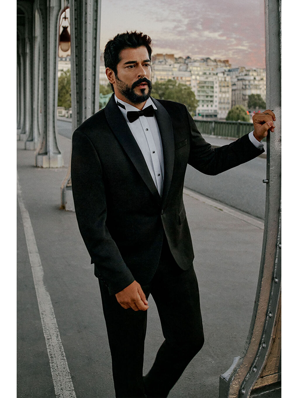 Erkek Siyah Slim Fit Dar Kesim Şal Yaka Armürlü Smokin Takım-1