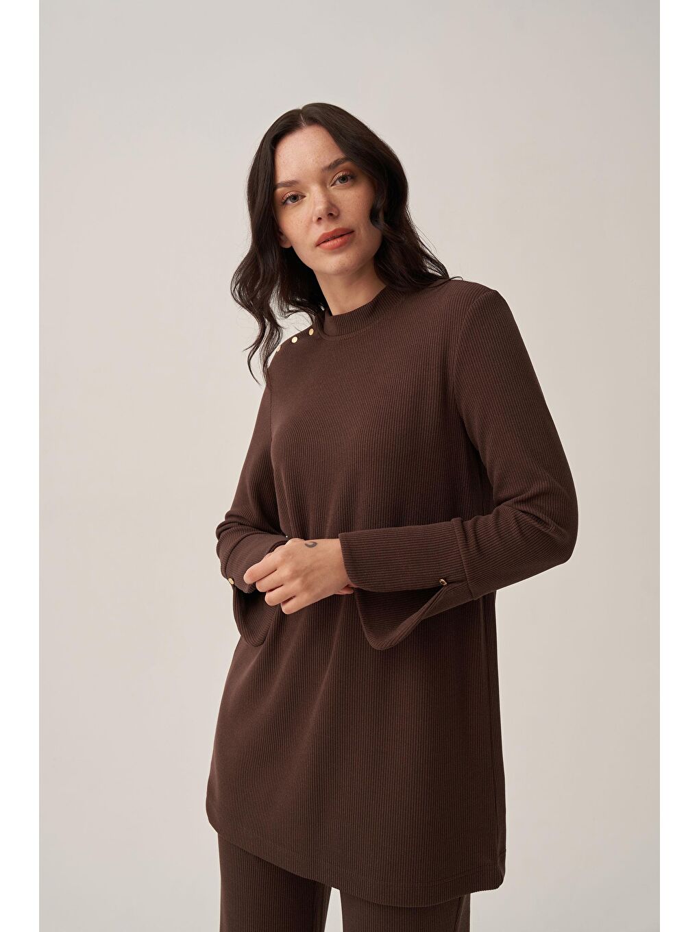 Kahverengi Kahve-Pilise Detaylı Pantolonlu Takım-3