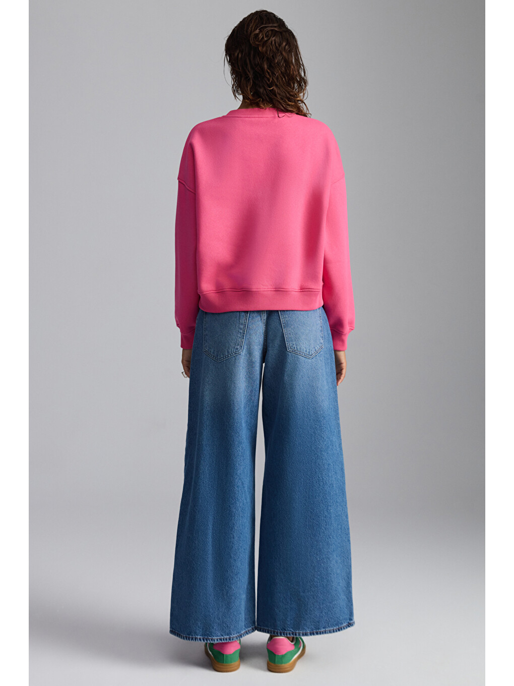 Daleska Kadın Organik Pamuklu Yumuşacık Önü Kesikli Baskılı Yuvarlak Yaka Pembe Sweatshirt-5