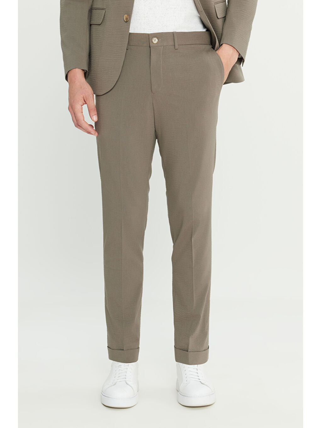 Bej Erkek Vizon Pamuklu Slim Fit Dar Kesim Kırlangıç Yaka Kapak Cepli Çizgili Esnek Takım Elbise-4