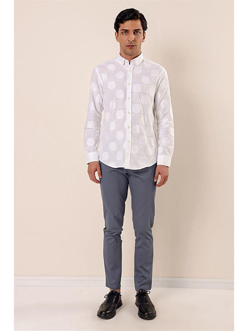 Beyaz Kısalabilir Kollu Desenli Jakarlıcepsiz %100 Pamuk Casual Slim Fit Gömlek 1004230183-2