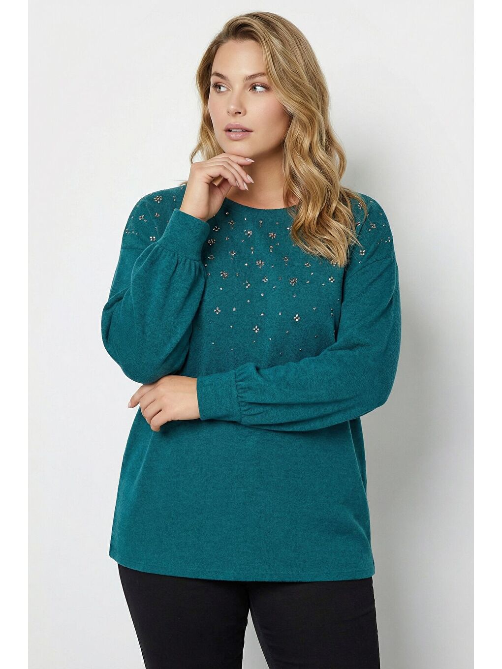 Turkuaz Büyük Beden Taş İşlemeli Yumoş Yeşil Kazak 285066-3