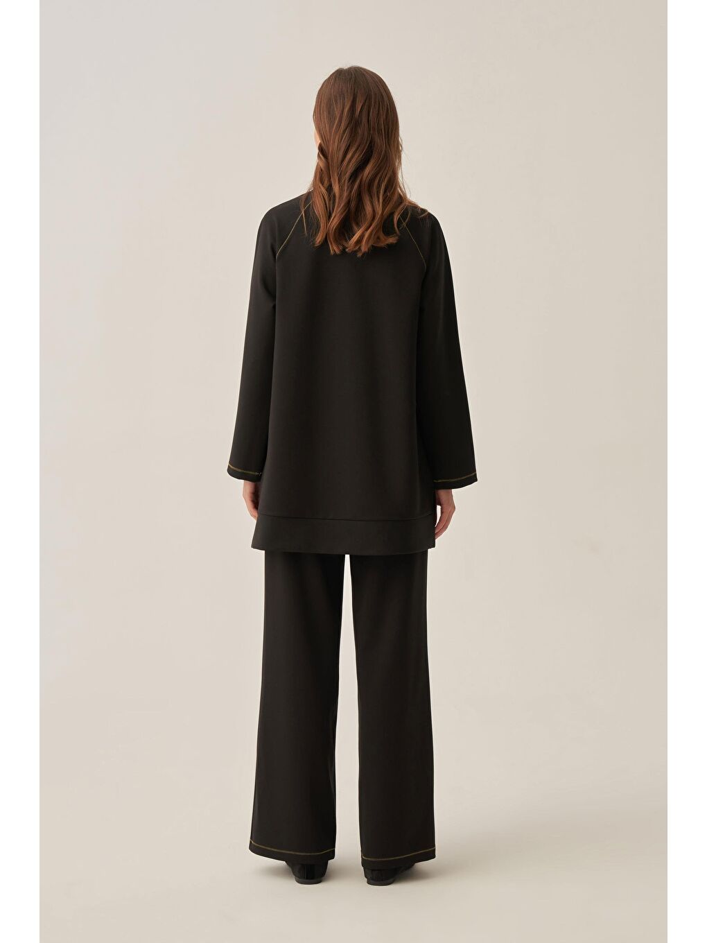 Siyah-Gold Çıtçıtlı Pantolonlu Takım-2