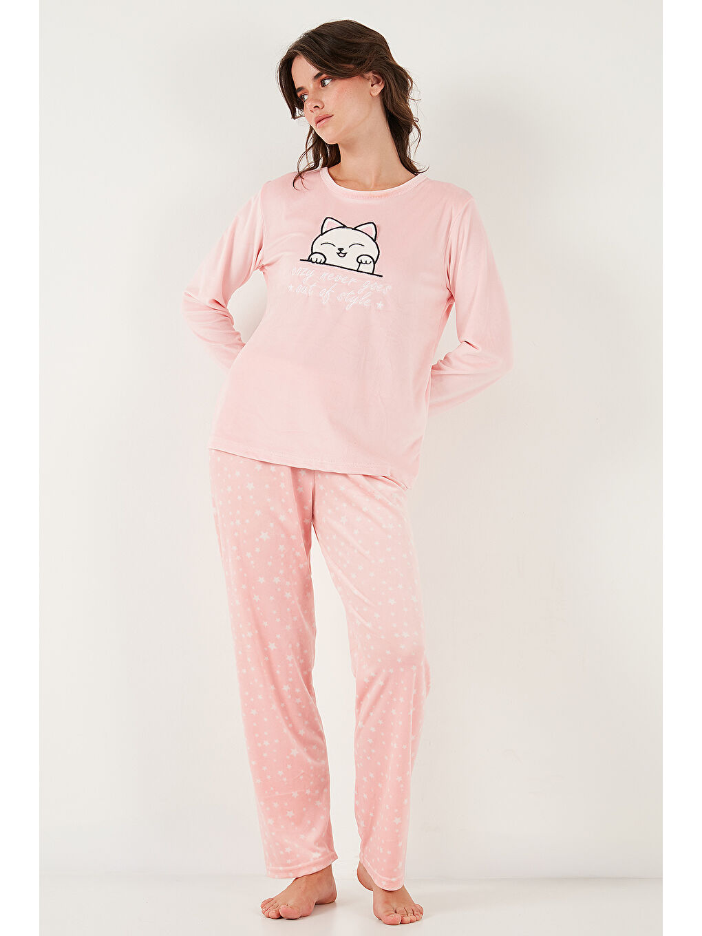 Pembe Desenli Regular Fit Bisiklet Yaka Uzun Kollu Kadın Pijama Takımı 65713312-5