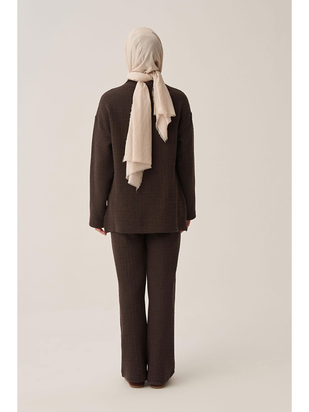 Kahverengi Kahve-Triko Efektli Pantolonlu Takım-3