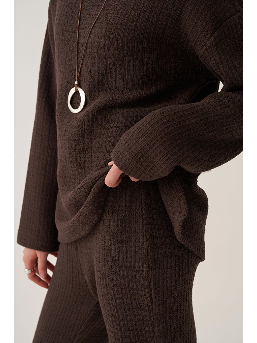 Kahverengi Kahve-Triko Efektli Pantolonlu Takım-5