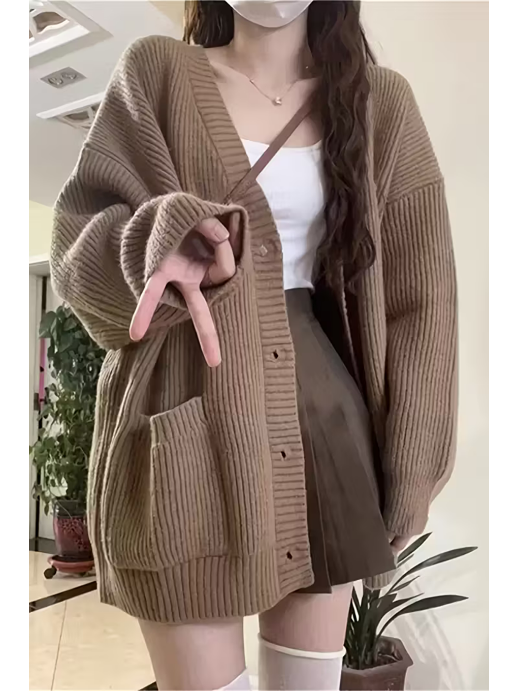 Ekru Kadın Krem Oversize Cepli Düğmeli V Yaka Triko Hırka-2