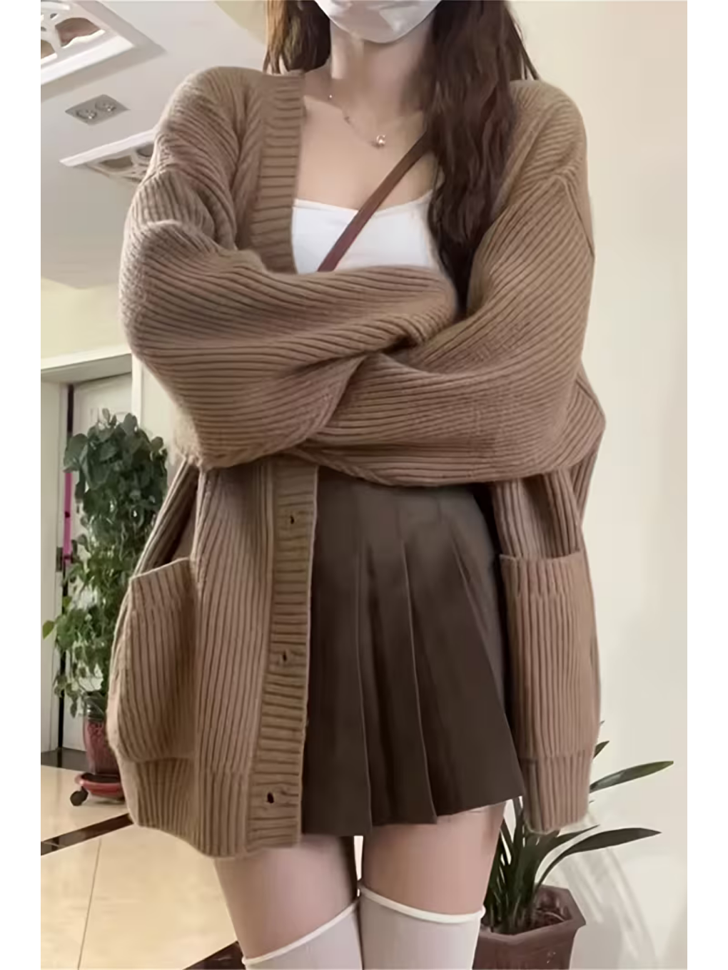 Ekru Kadın Krem Oversize Cepli Düğmeli V Yaka Triko Hırka-3