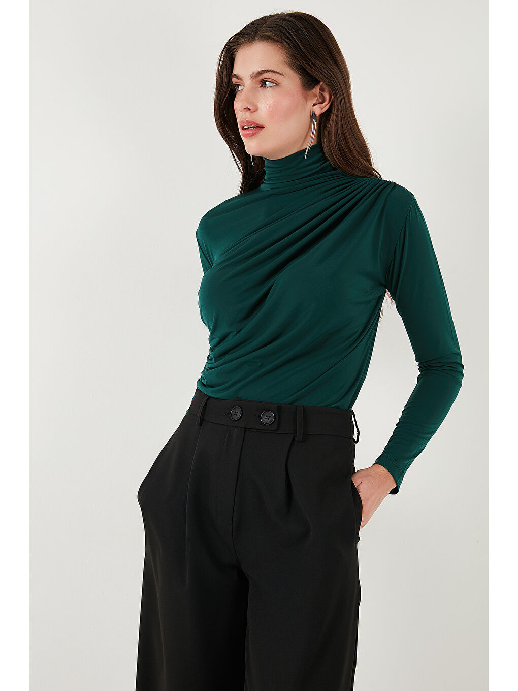Yeşil Streç Büzgü Detaylı Slim Fit Dik Yaka Kadın Bluz 669925-4