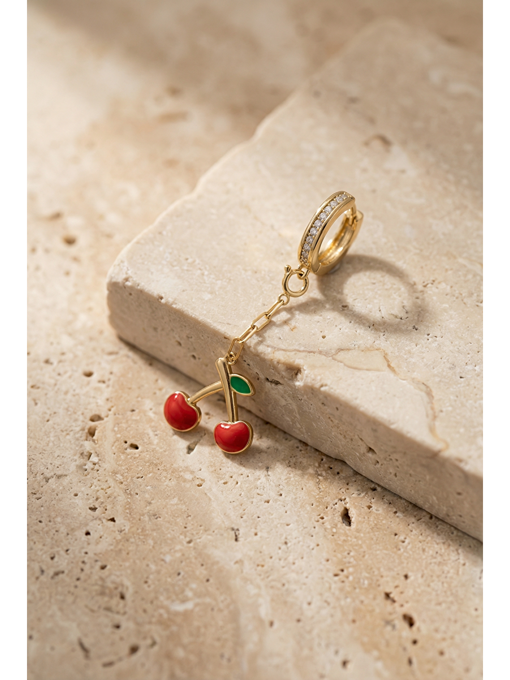 Sarı Taşlı Kirazlı Bikini Charm Gold