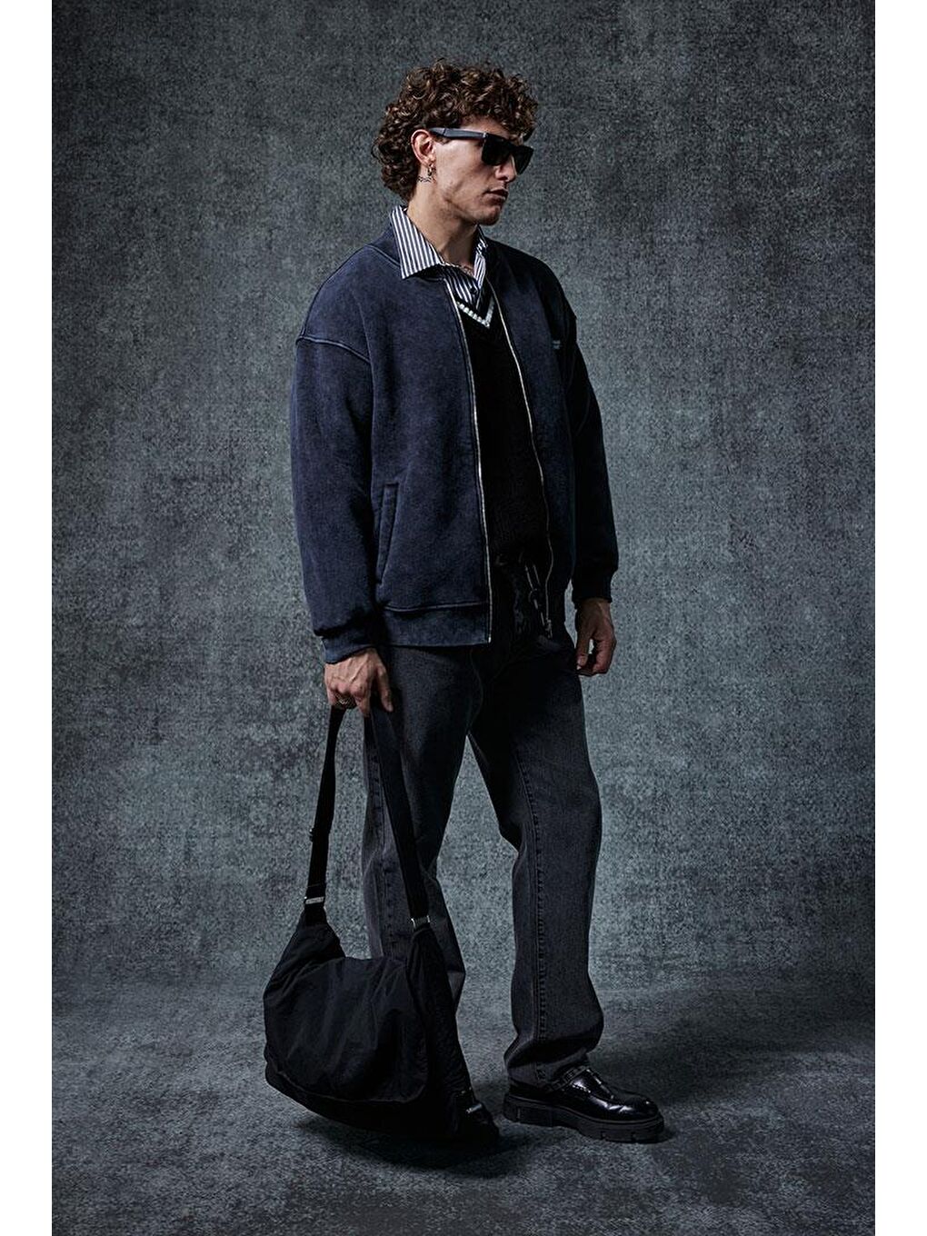 Erkek Oversize Yıkamalı Fermuarlı Sweatshirt Siyah-2