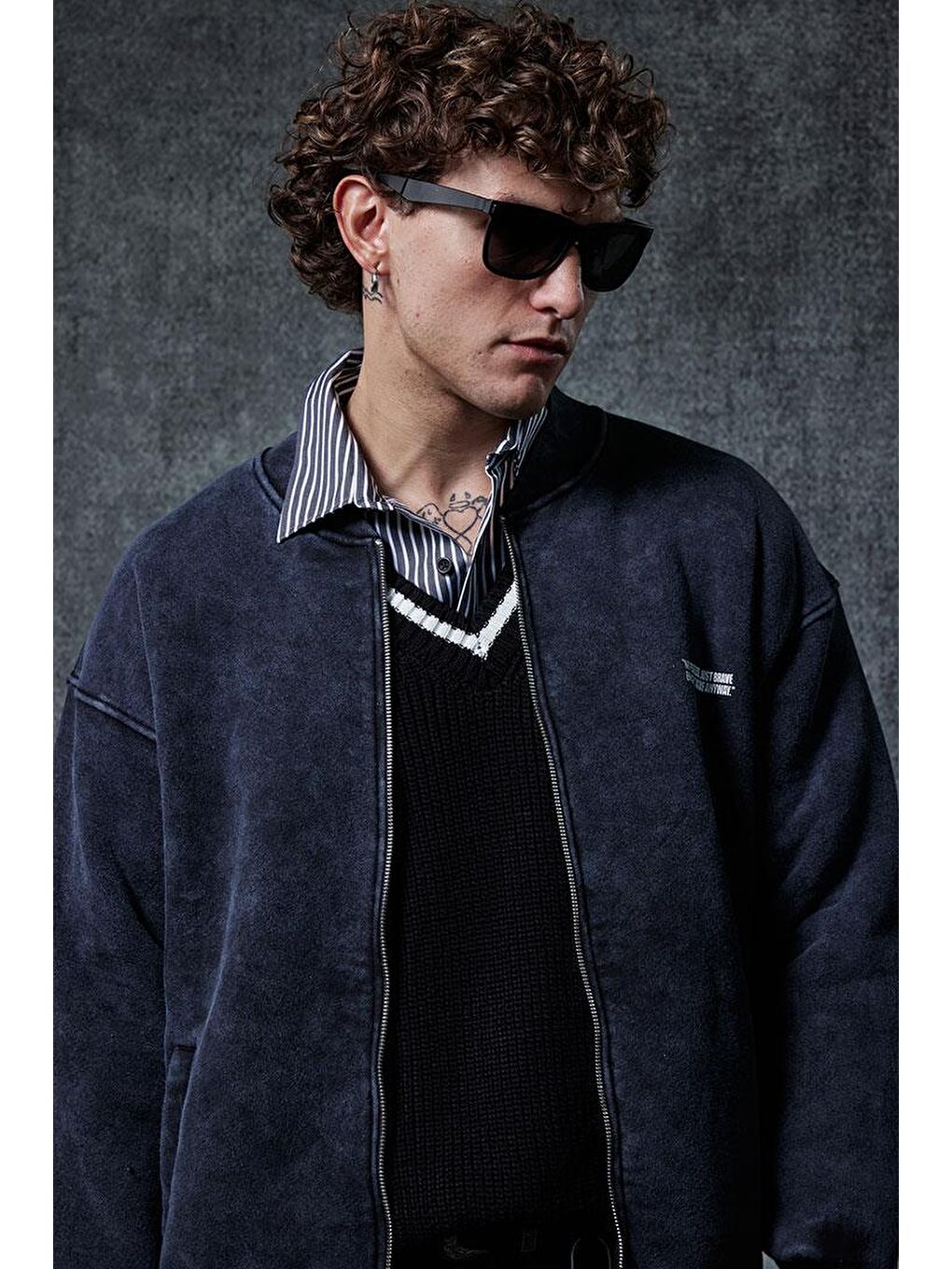 Erkek Oversize Yıkamalı Fermuarlı Sweatshirt Siyah-3