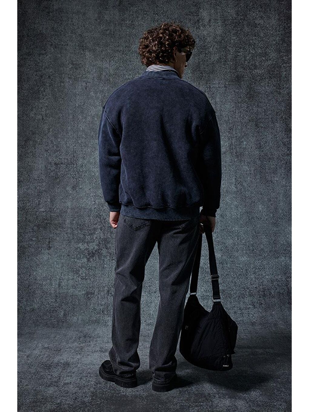 Erkek Oversize Yıkamalı Fermuarlı Sweatshirt Siyah-5