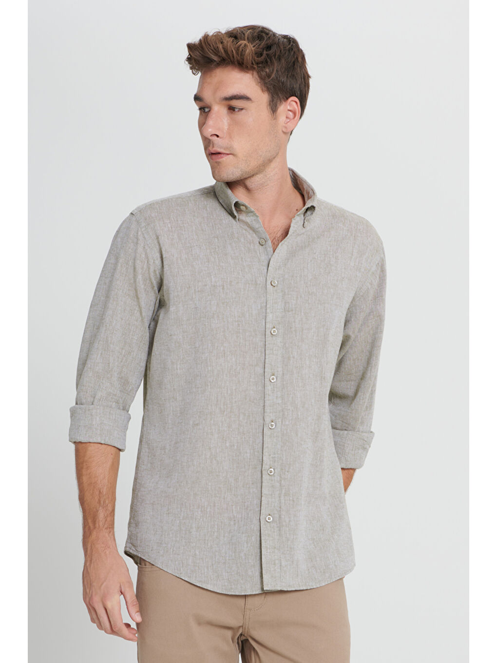 Erkek Haki Comfort Fit Rahat Kesim Düğmeli Yaka Keten Gömlek-3