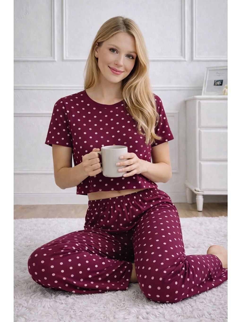 Kadın Bordo Puantiye Desenli Alt Üst Pijama Takımı - Ev Giyimi