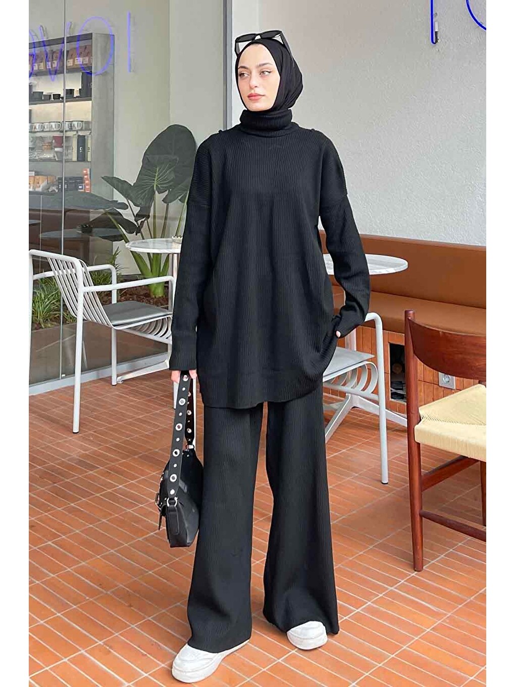 Fitilli Triko Takım Siyah-1
