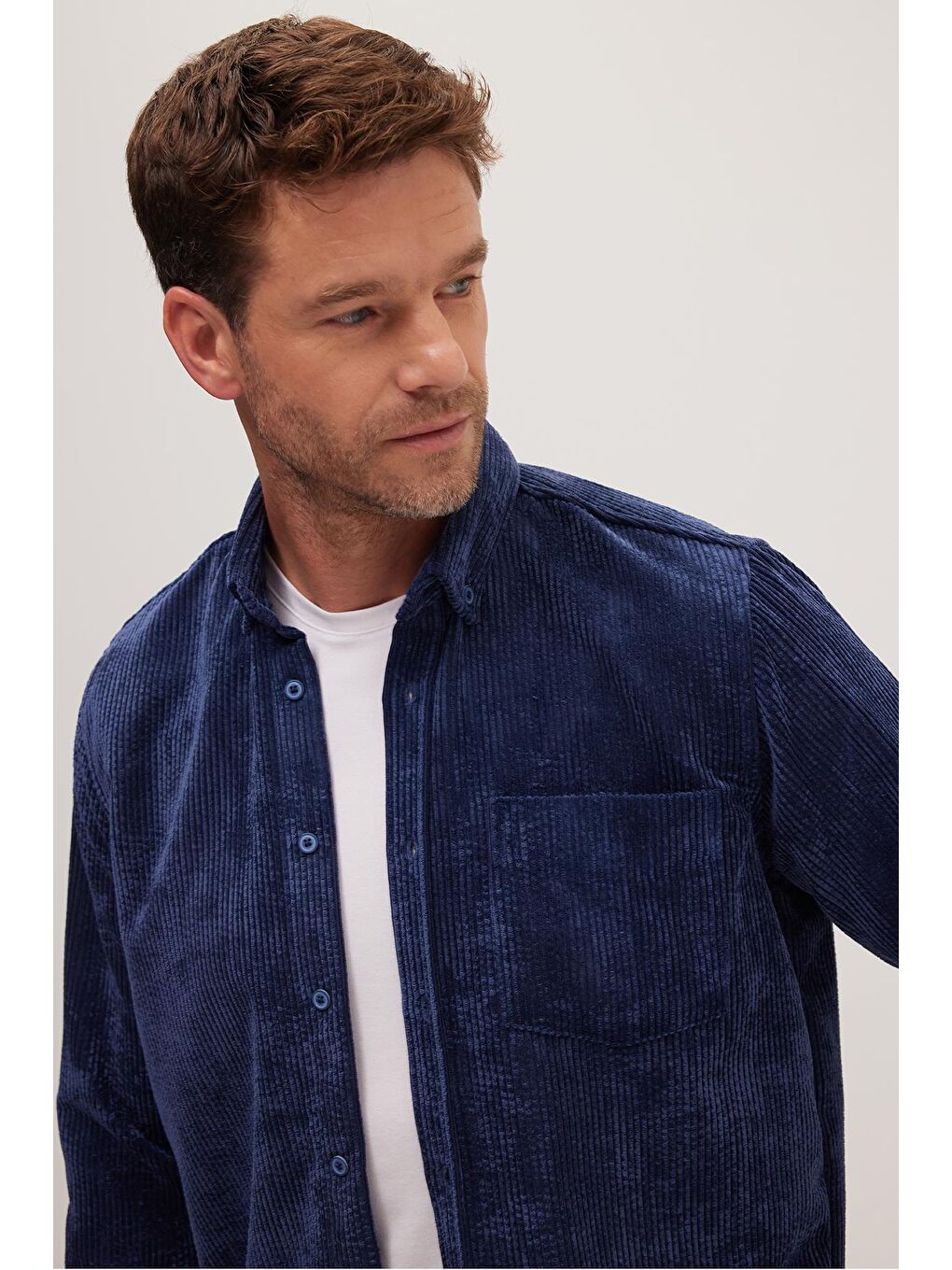 Erkek Regular Fit Rahat Kesim Fitilli Kadife Görünüm Düğmeli Yaka İndigo Ceket Gömlek-1