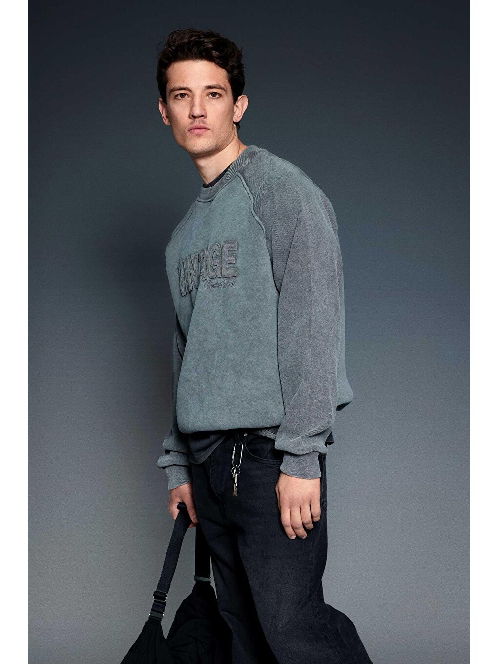 Erkek Oversize Yıkamalı Vintage Nakış Detaylı Sweatshirt Antrasit-2