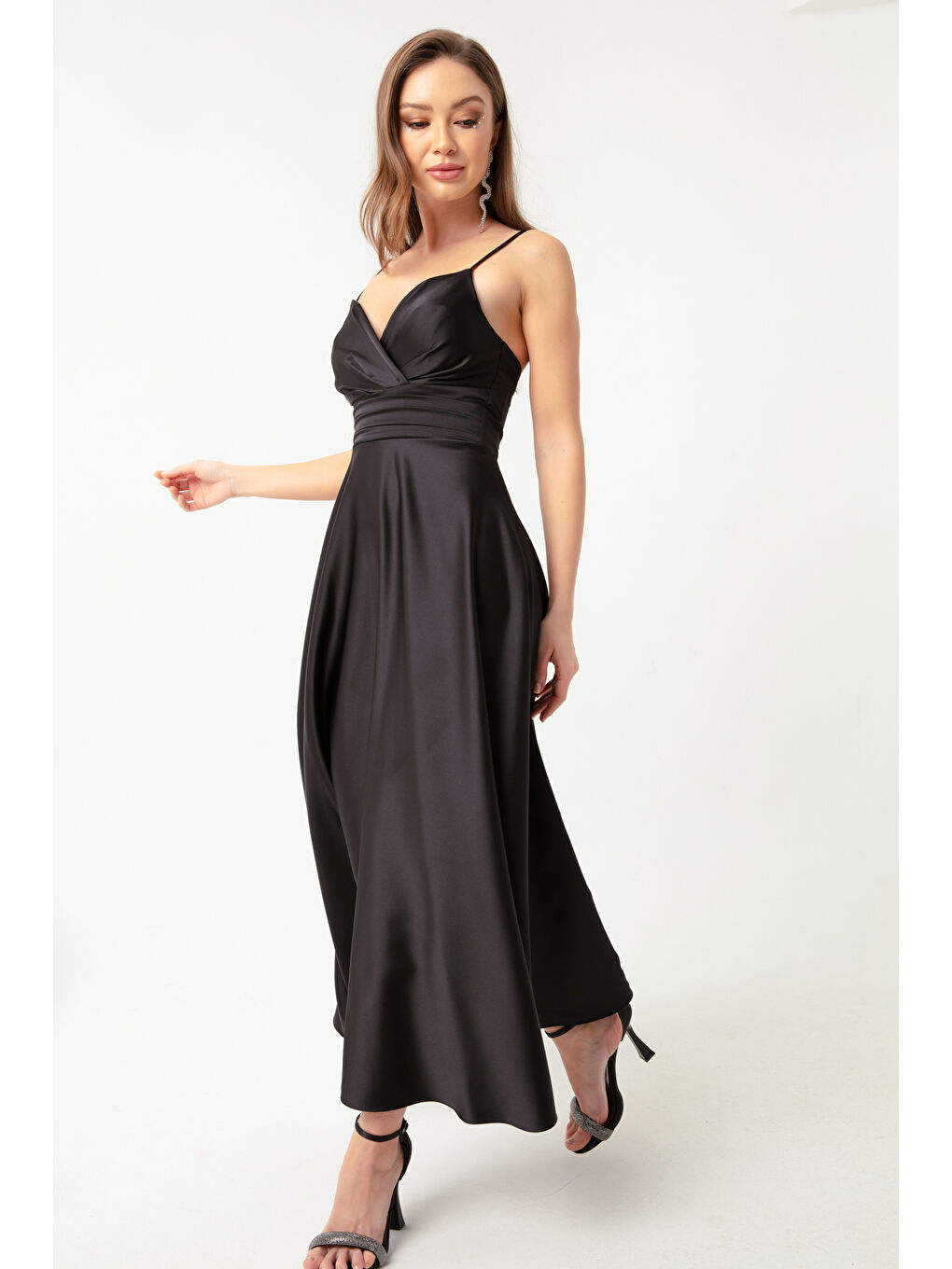 Kadın Siyah İp Askılı Bel Kemerli Saten Midi Abiye & Mezuniyet Elbisesi-1