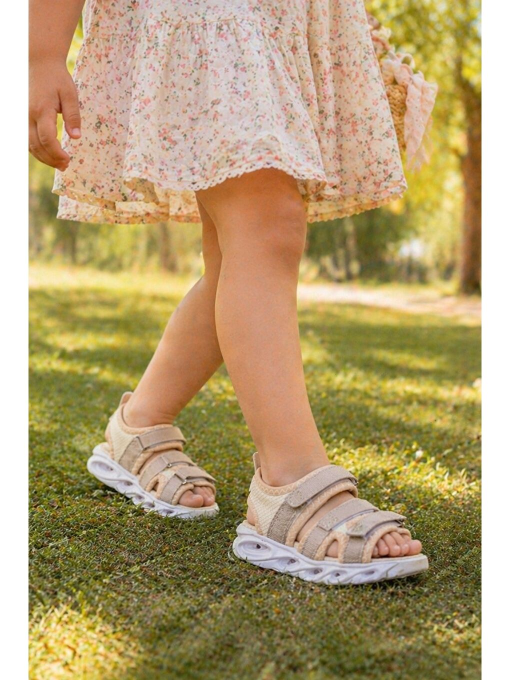 Bej TATU Kız Çocuk Cırtlı Işıklı Sandalet-6