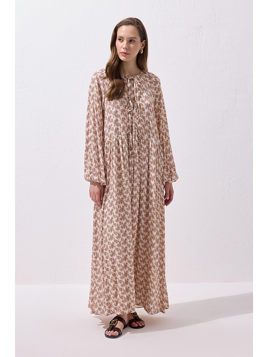 Kahverengi Fleur Viskon Bağlamalı Uzun Elbise Kahve