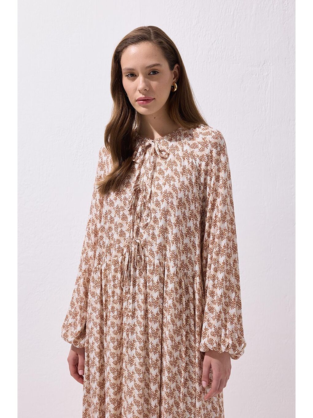 Kahverengi Fleur Viskon Bağlamalı Uzun Elbise Kahve-1