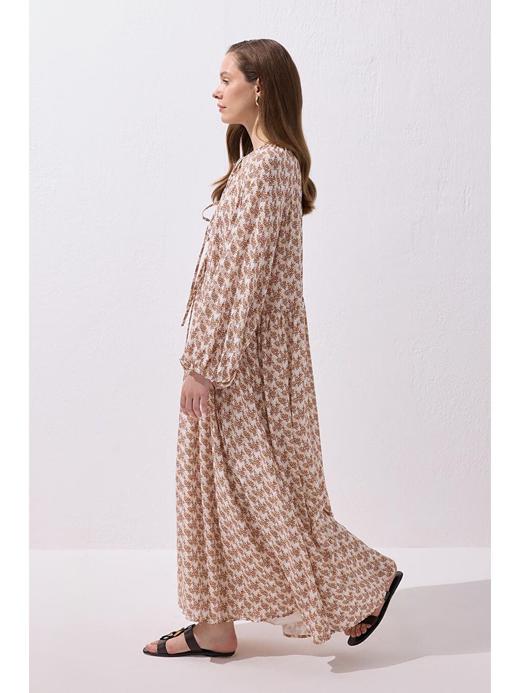 Kahverengi Fleur Viskon Bağlamalı Uzun Elbise Kahve-3