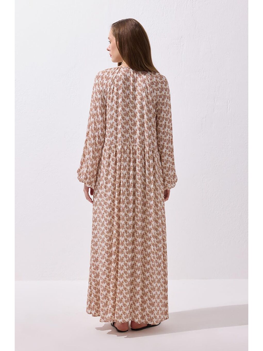 Kahverengi Fleur Viskon Bağlamalı Uzun Elbise Kahve-4