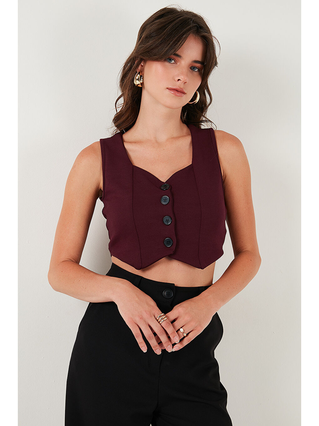 Bordo Slim Fit Kalp Yaka Düğmeli Kalın Askılı Kadın Crop Yelek 5865497-5