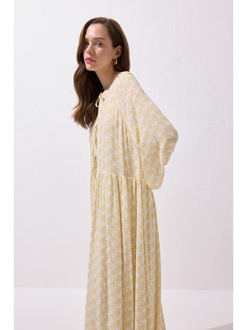 Fleur Viskon Bağlamalı Uzun Elbise Sarı-6