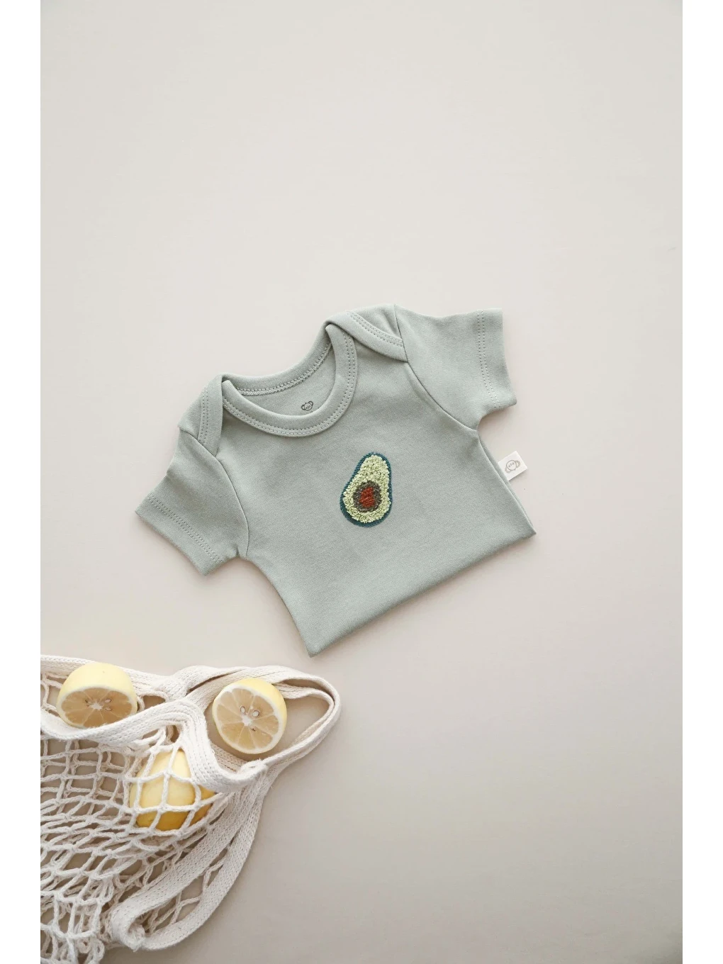 Yeşil Avokado Nakışlı Çıt Çıtlı Body-zıbın-5