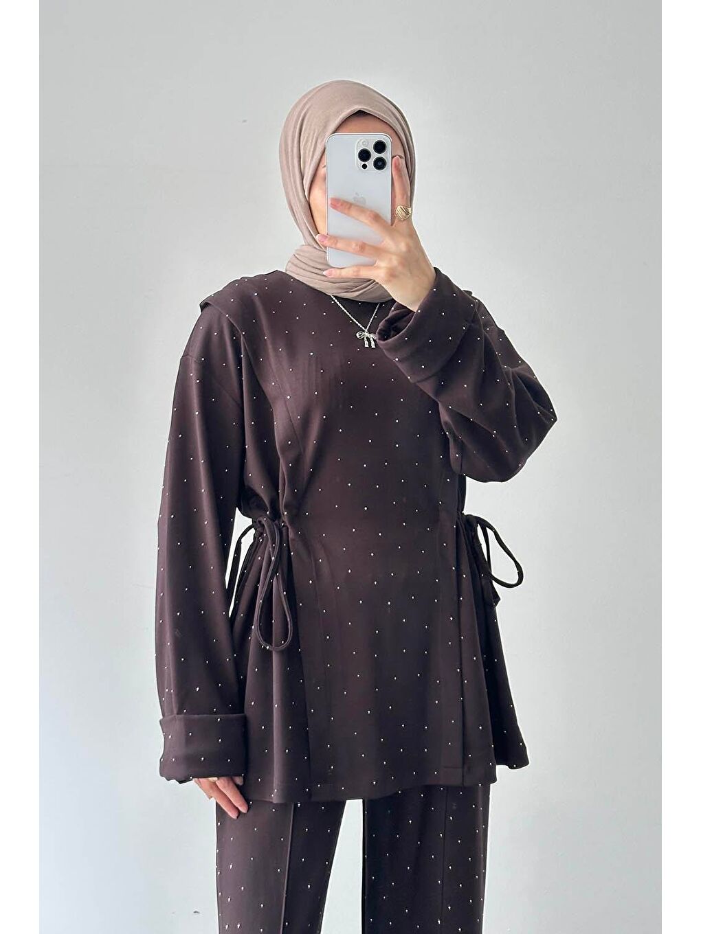 Tünel Detaylı Taşlı Takım Acı Kahverengi-2