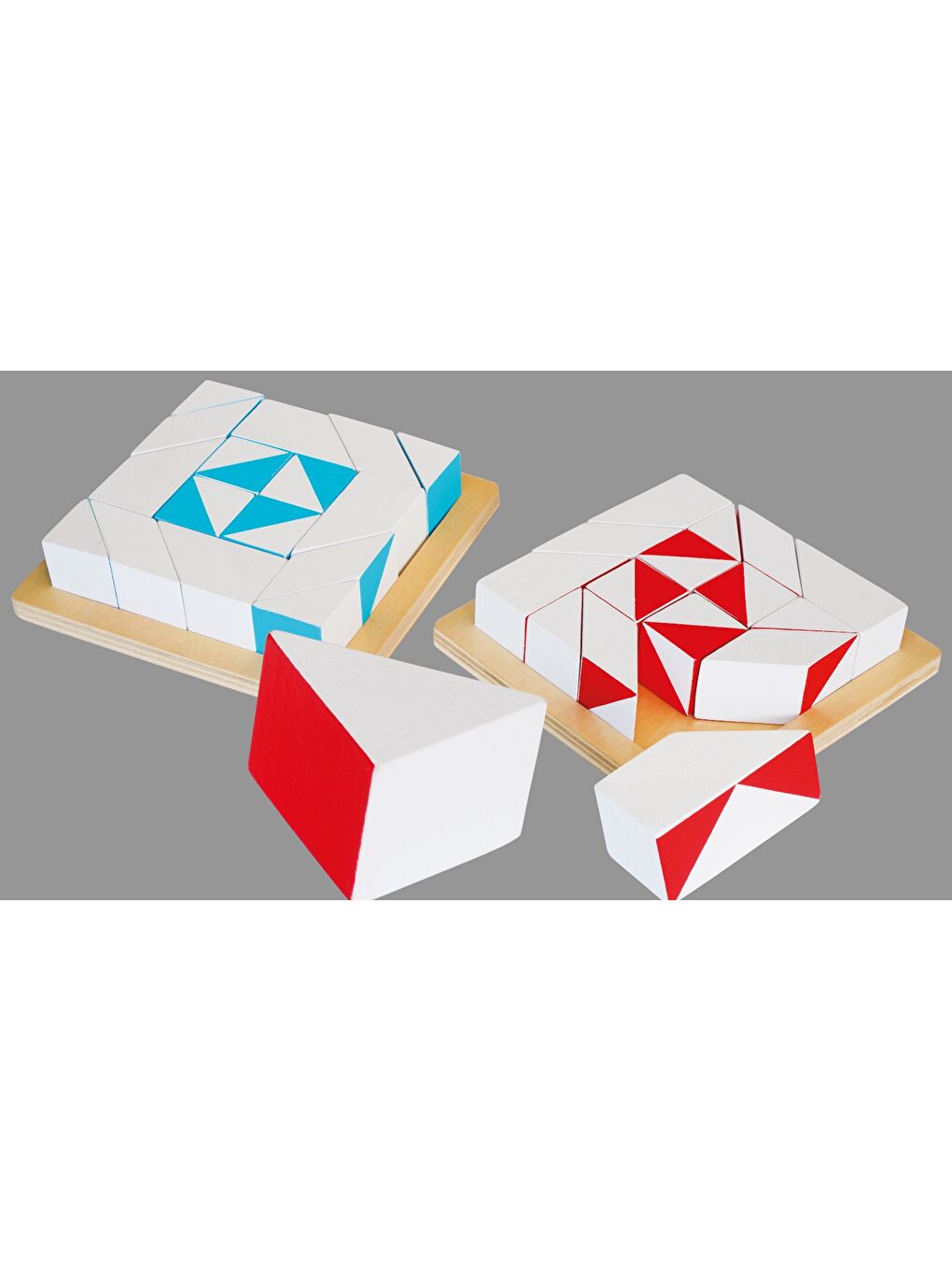 Curious and Genius Motif-4