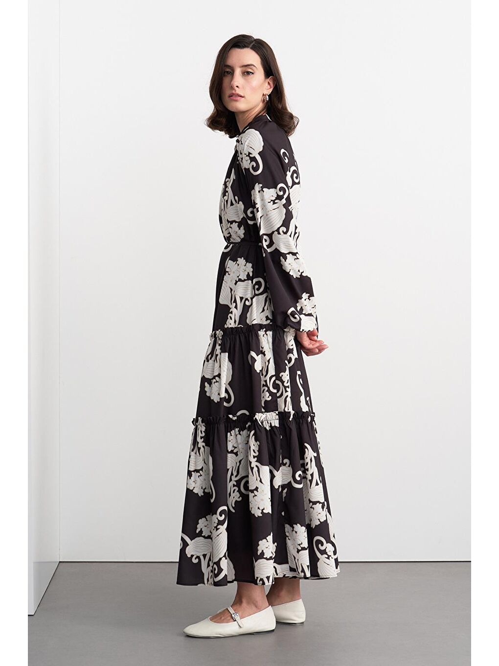 Floral Desenli Uzun Elbise Siyah-2