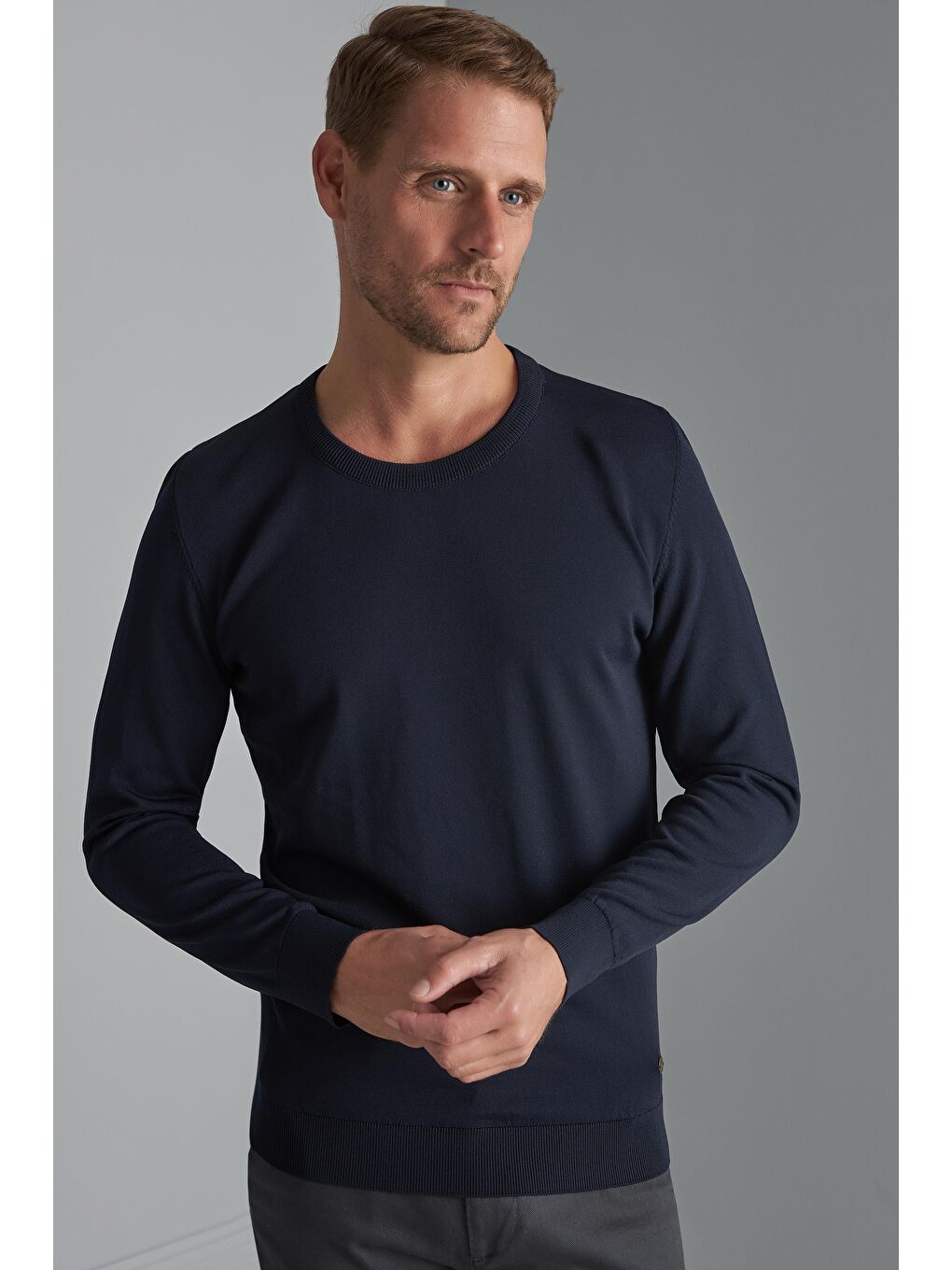 Lacivert Slim Fit Dar Kalıp Bisiklet Yaka Düz Uzun Kollu Triko