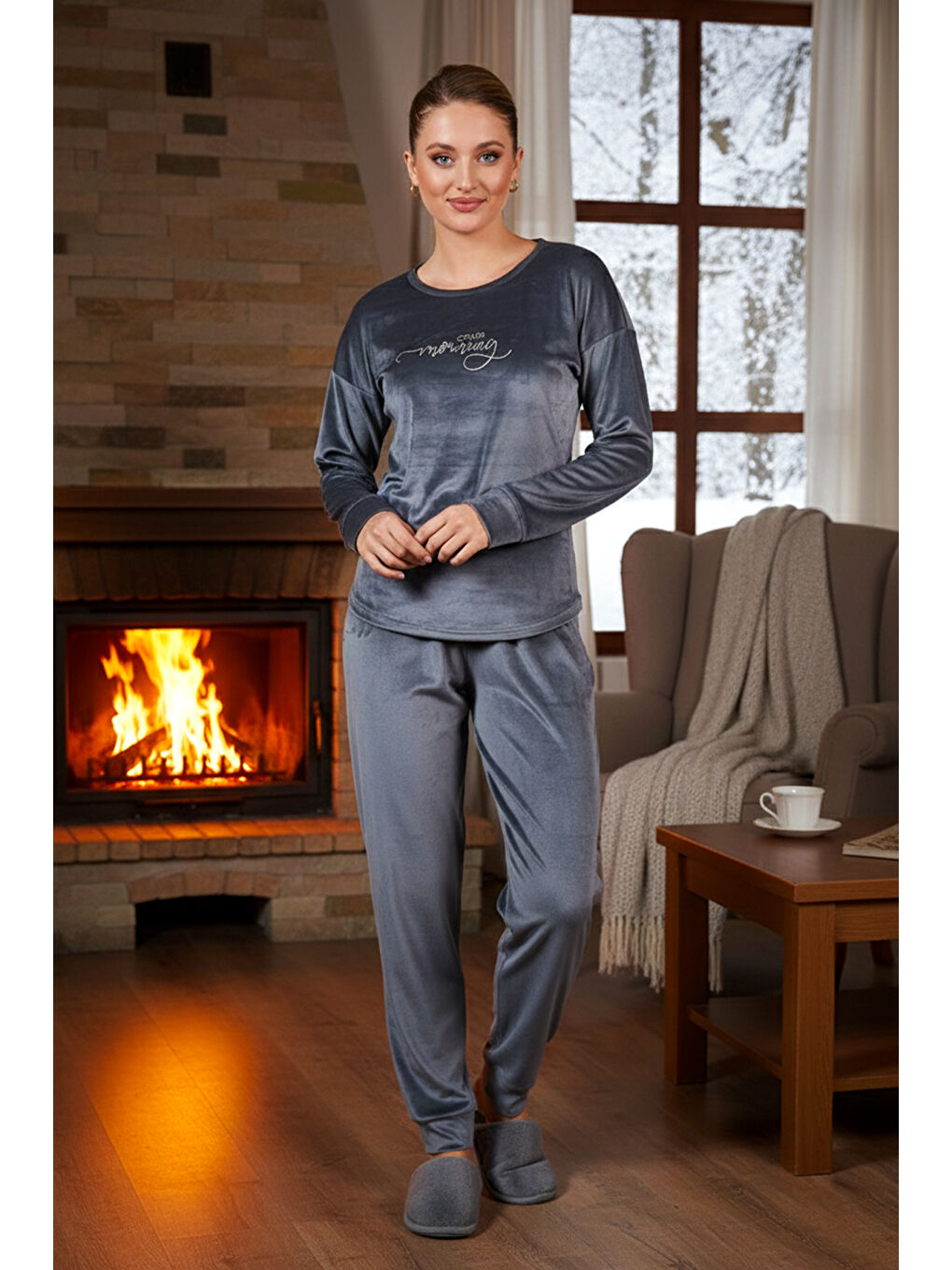 Kadın Kadife Baskılı Pijama Takımı 25383 Antrasit