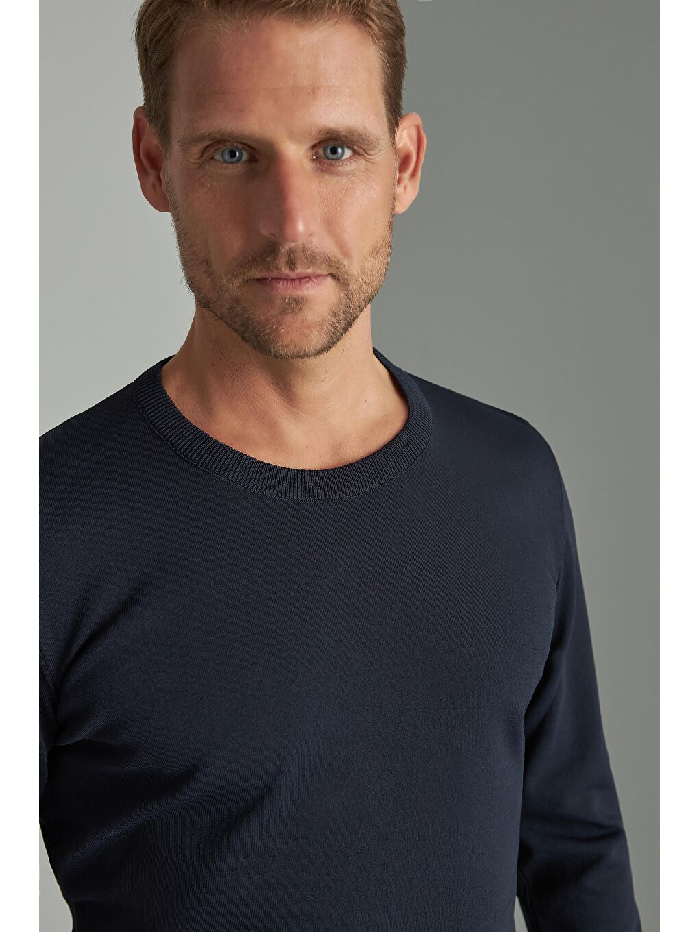 Lacivert Slim Fit Dar Kalıp Bisiklet Yaka Düz Uzun Kollu Triko-1