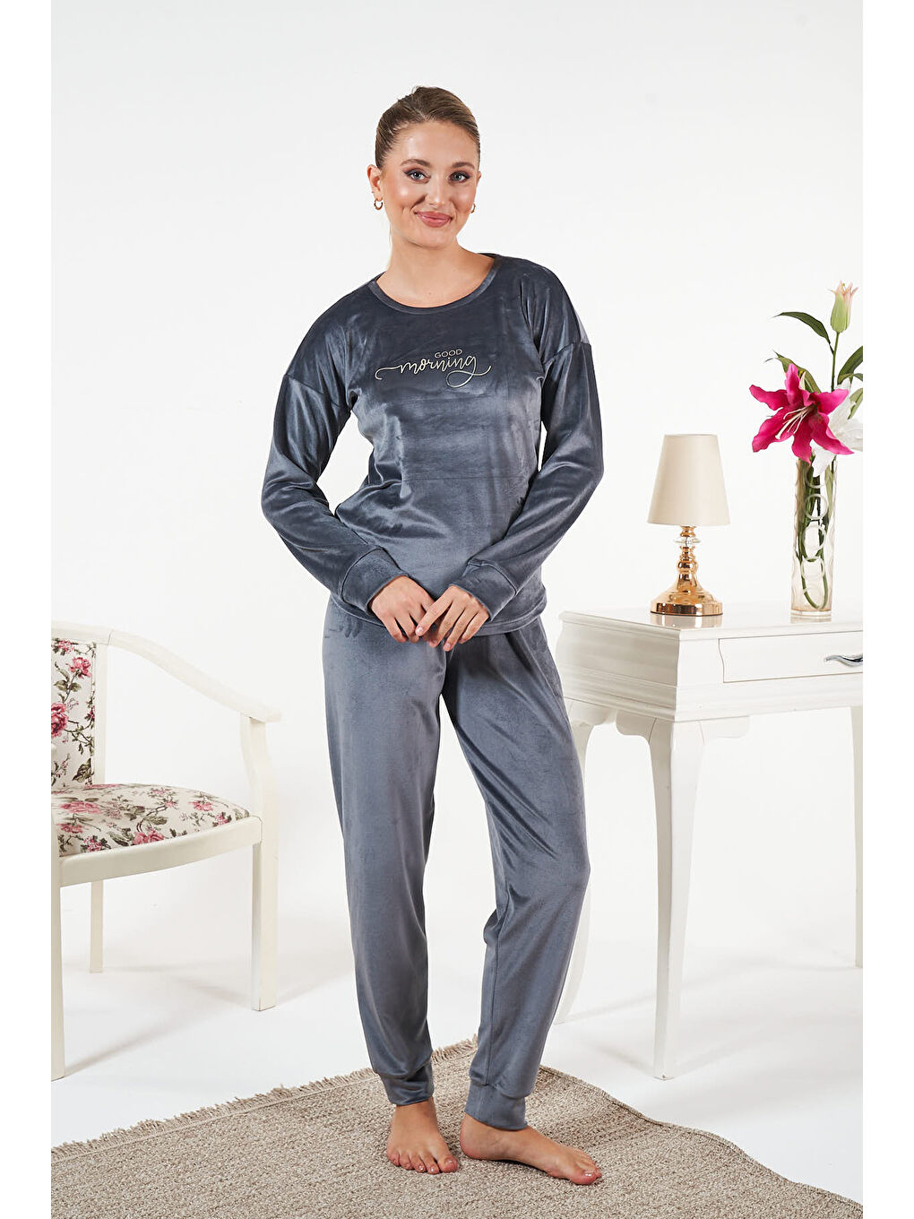 Kadın Kadife Baskılı Pijama Takımı 25383 Antrasit-1