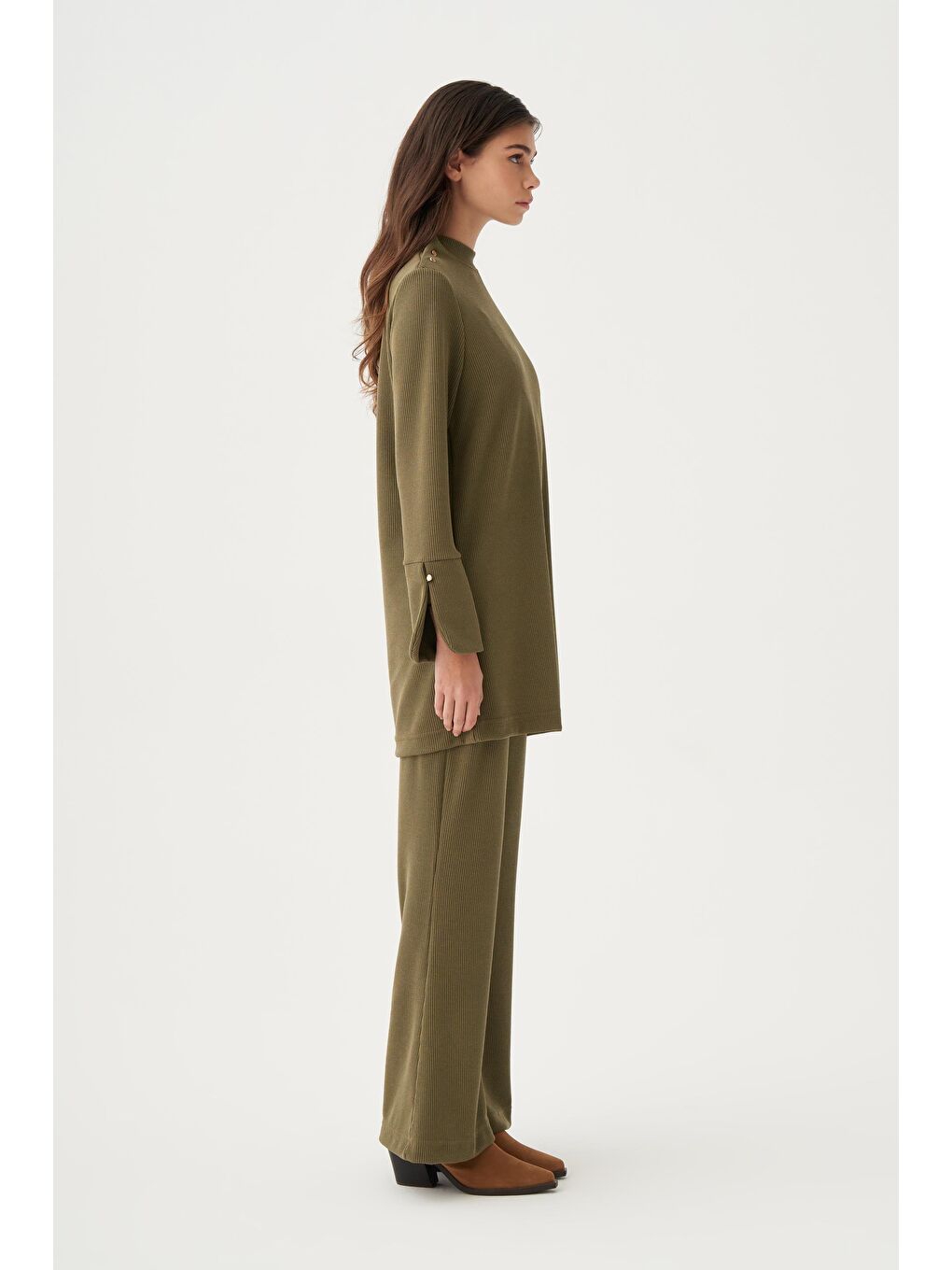 Haki-Pilise Detaylı Pantolonlu Takım-1