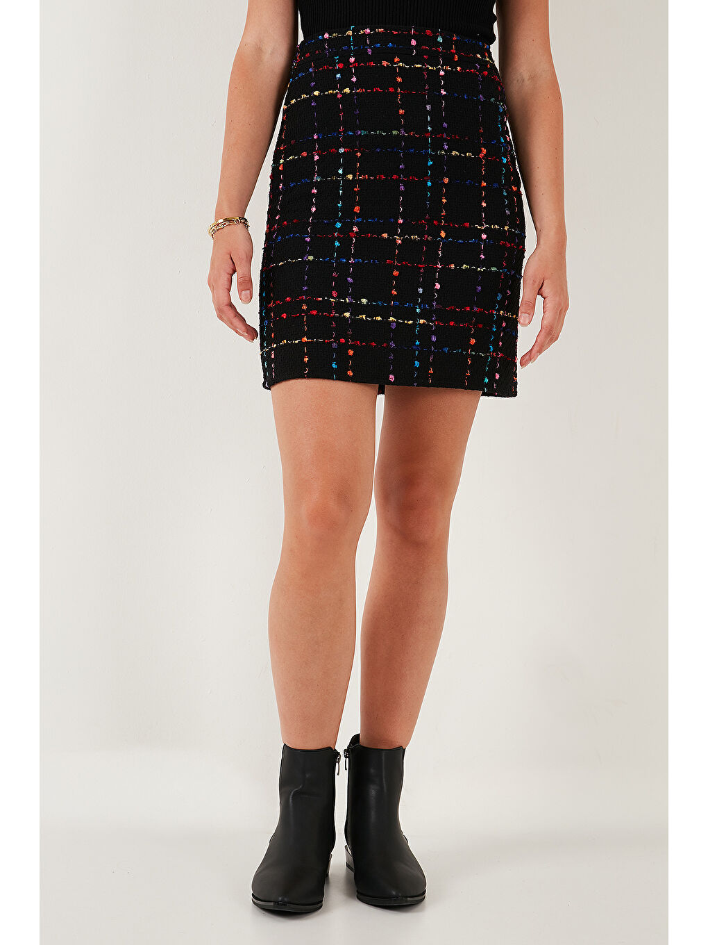 Siyah Tüvit Desenli Slim Fit Yüksek Bel Mini Boy Kadın Etek 5866436-1