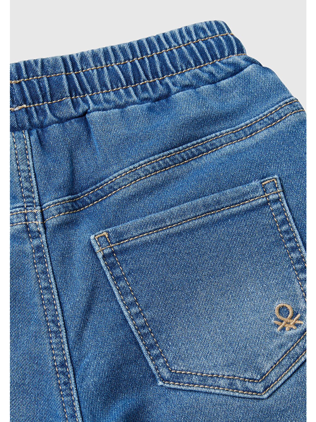 Karışık Erkek Çocuk Arka Cebi Logolu Lastik Paça Ağartılmış Denim Pantolon-2