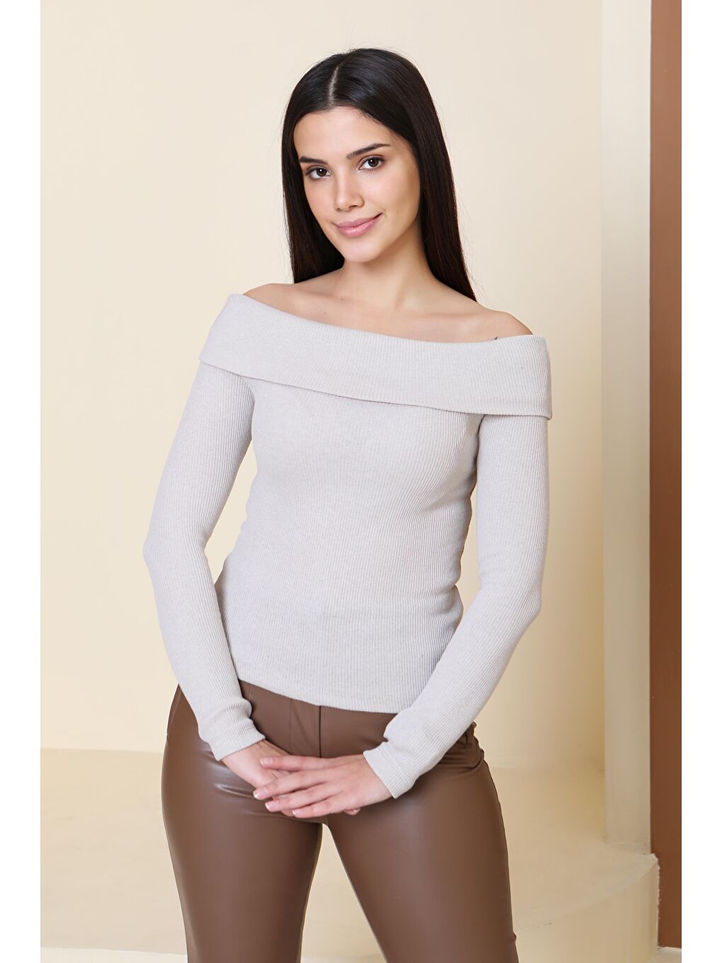 Madonna Yaka Kaşkorse Uzun kollu Bluz Bej - 27897-BEJ