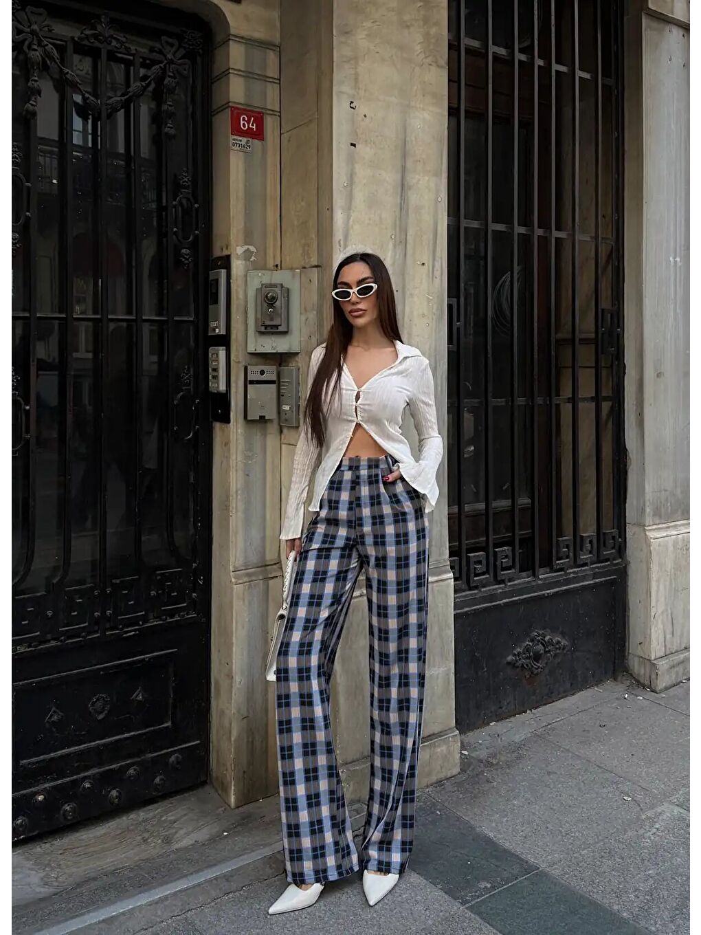 Lacivert Yüksek Bel İspanyol Paça Ekose Pantolon-2